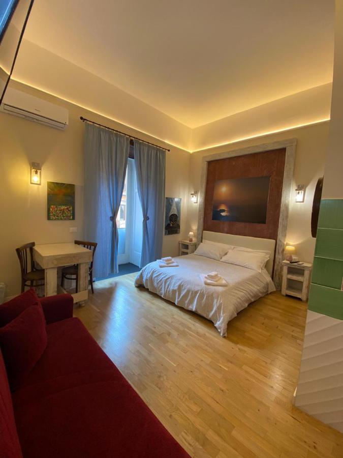 Corso 211 Beds & Suites Naples Extérieur photo